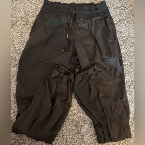Lululemon black joggers